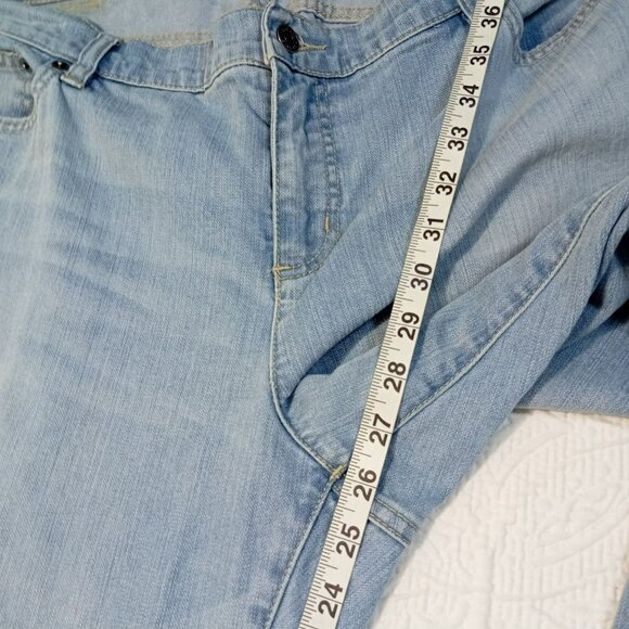 Ralph Lauren Womens Classic Denim Jeans Light Wash Plus Size 16W Straight Leg - Picture 7 of 8